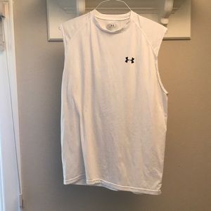 3 sleeveless exercise shirts
